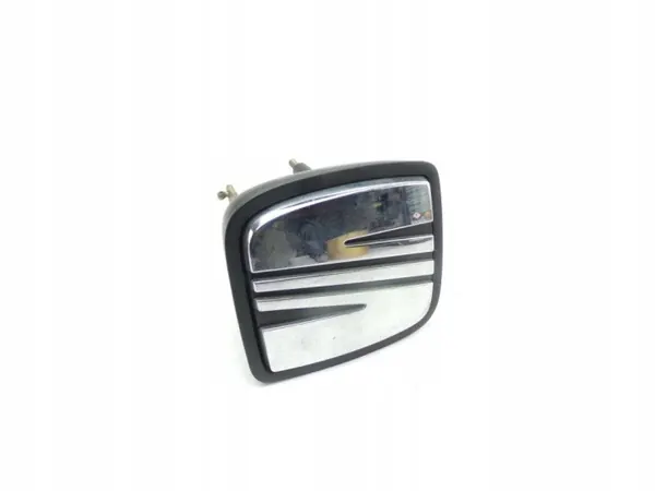 Botón apertura maletero SEAT LEON I OEM 298320 1999-2005 image 2