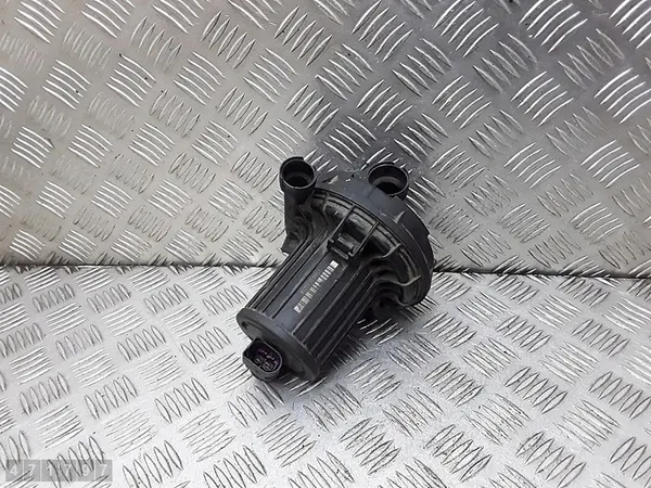 Pompe à air secondaire VW Golf 2005 72273803 image 1