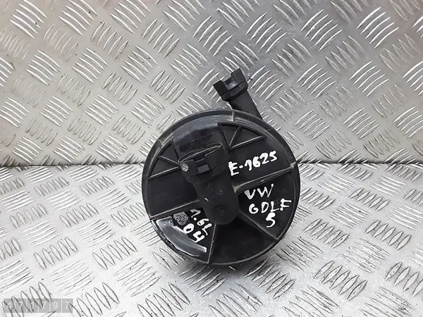 Pompe à air secondaire VW Golf 2005 72273803 image 3