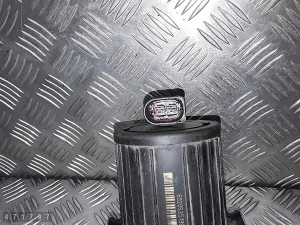 Pompe à air secondaire VW Golf 2005 72273803 image 5