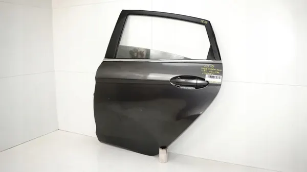 Puerta trasera izquierda OEM 375484845 Ford Fiesta MK7 image 3
