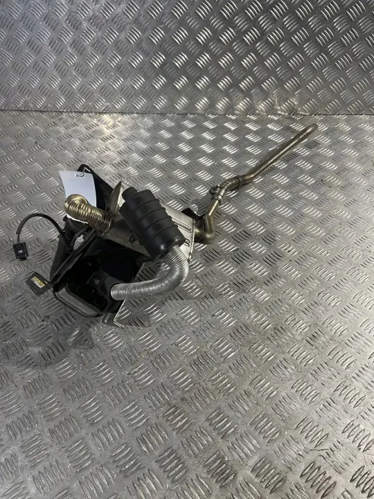 Webasto-lämmitin Land Rover Discovery 3 OEM 9007171E image 9