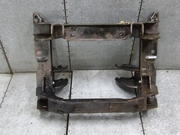 JEEP CHEROKEE KJ 2.8 CRD Sous-châssis avant image 4