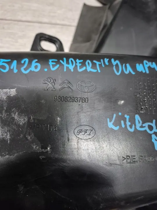 Peugeot Expert Lenkrad Luftansaugung vorne OEM 9808293780 image 8