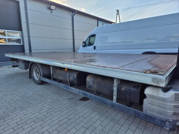 Plateforme OEM pour conteneurs 6,20m DAF XF 106, CF E6 image 4