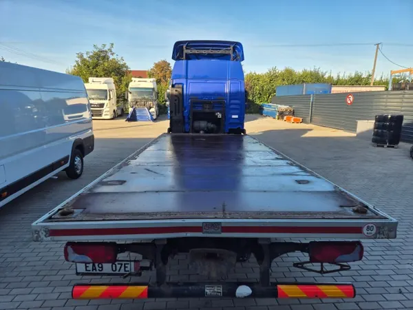 Plateforme OEM pour conteneurs 6,20m DAF XF 106, CF E6 image 5