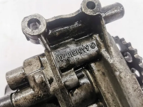 Bomba de óleo OEM 6401810401 para Mercedes W245 B180 image 6