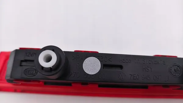 VW T5 T6 Drittes Bremslicht Rechte Tür (7E0945097J) image 5