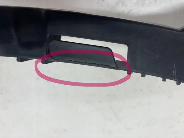 Mazda BCKA-50151 Scheinwerfer-Schiene Rechts Vorne Halterung image 3