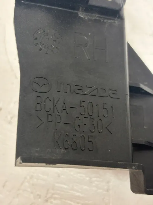 Mazda BCKA-50151 Scheinwerfer-Schiene Rechts Vorne Halterung image 9