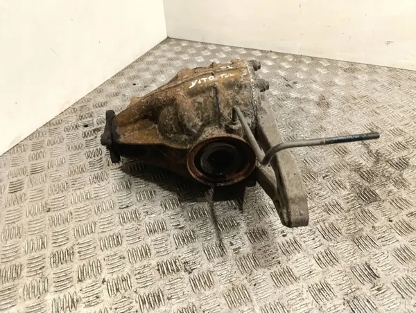 Hinterachsdifferential Mercedes Vito Viano W639 A9043530210 image 4