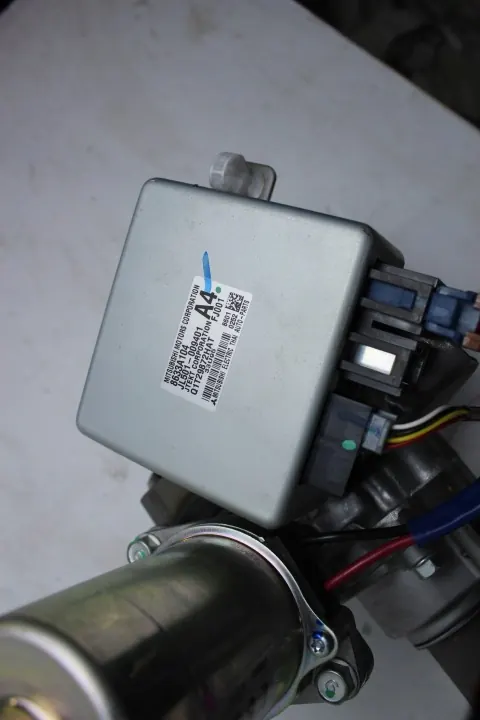 Mitsubishi Space Star II Power Steering Pump Column Europe image 3