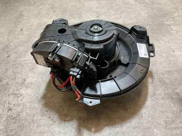 Lämmitysydin OEM 00018858 Mercedes-Benz 2.1L Diesel image 2