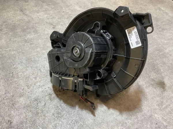 Lämmitysydin OEM 00018858 Mercedes-Benz 2.1L Diesel image 5