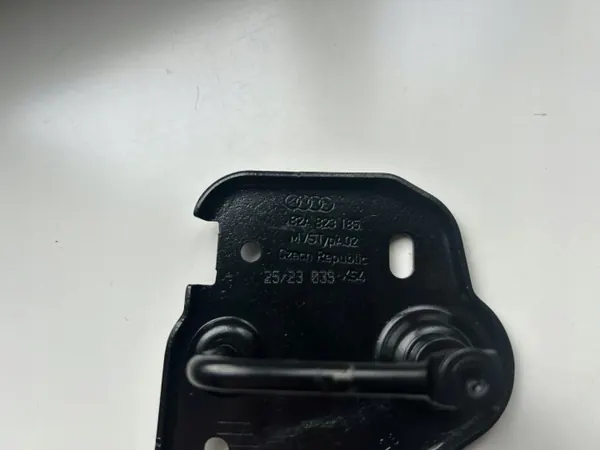 Audi A1 II Haubenverriegelung links OEM 82A823185 LH image 4
