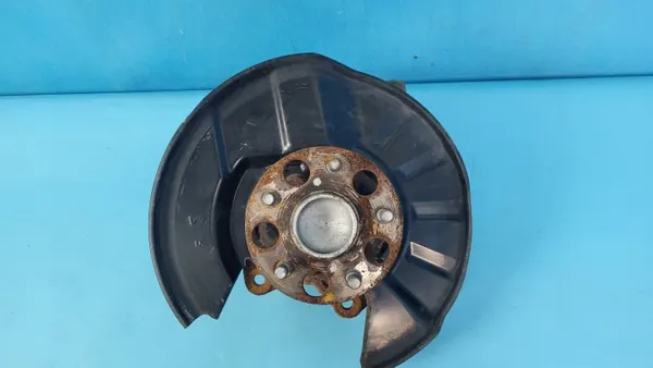 Toyota RAV4 V 19r höger bakknä OEM 42304-42060 image 3
