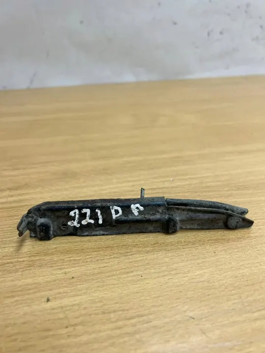 Främre höger stänkskärmsfäste OEM D5146 Mercedes S W221 image 3