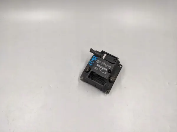 Module d'allumage OEM 0205456732 pour Mercedes Vito image 2