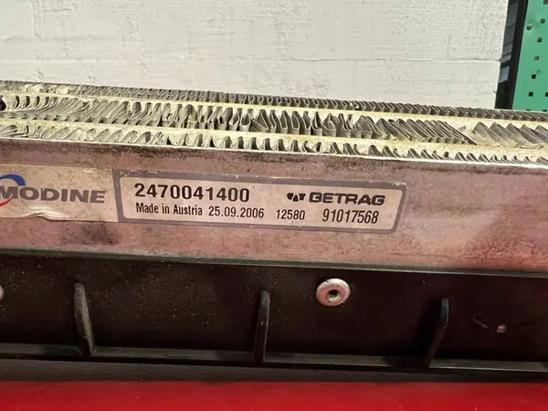 2008 BMW M6 Radiateur d'huile de transmission 7838937 image 4