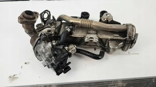 Refroidisseur EGR OEM 8570655 pour BMW 5 G30 7 G11 image 6