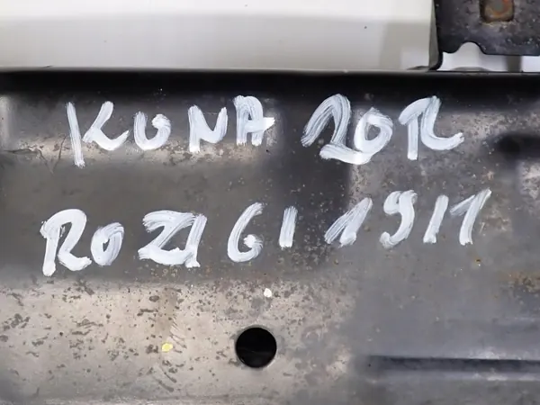 OEM 62401-J9100 Gebruikte Hyundai Kona I 20R Wieg image 6