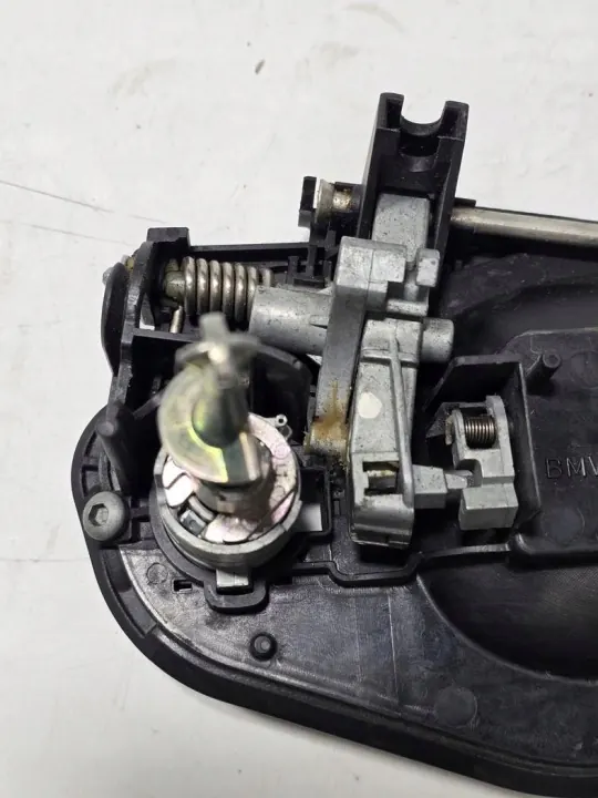 Insert de Serrure BMW OEM 7191615 Gauche Avant image 6