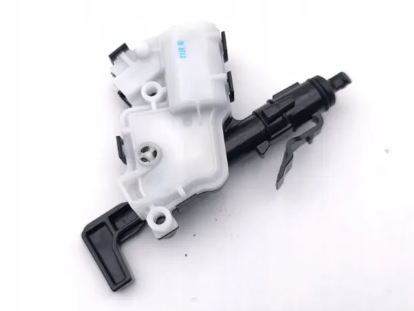 Nissan Qashqai J12 2022 brandstofklep actuator OEM AMD228683 image 6
