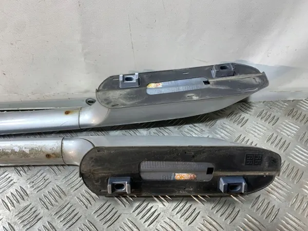 Barras de techo Kia Sorento OEM FBZ25916 - Usado image 5