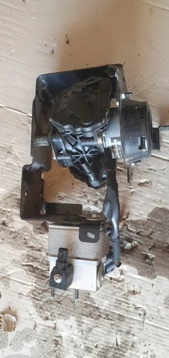 Pompe à vide OEM 9827567080 pour Opel Corsa F image 6