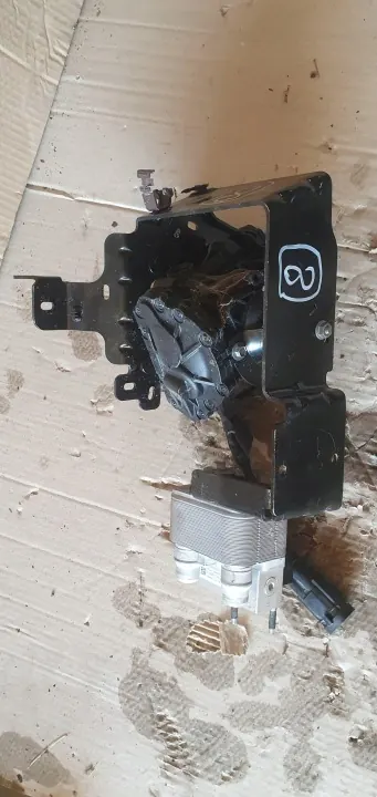 Pompe à vide OEM 9827567080 pour Opel Corsa F image 7