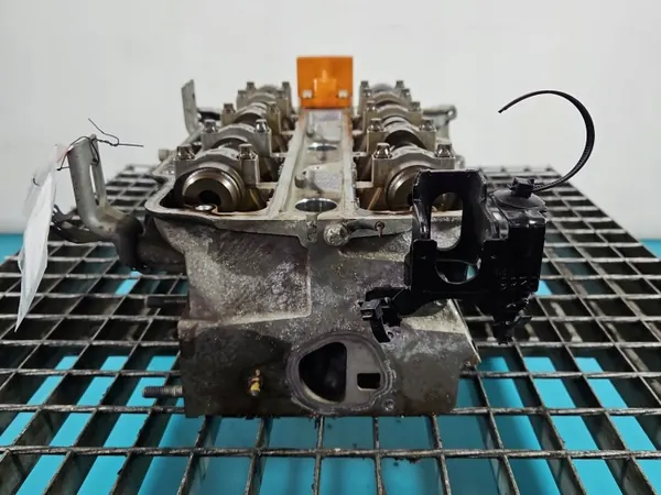 Kit de culata usado OEM 55562229 para Opel Corsa E image 4