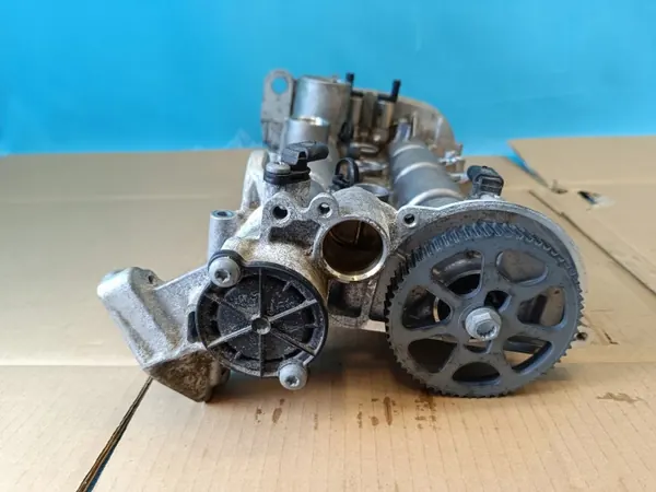 Audi OE Zylinderkopfdeckel OEM 04E103469EA image 3