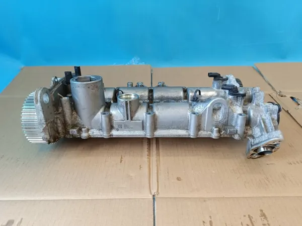 Audi OE Zylinderkopfdeckel OEM 04E103469EA image 5