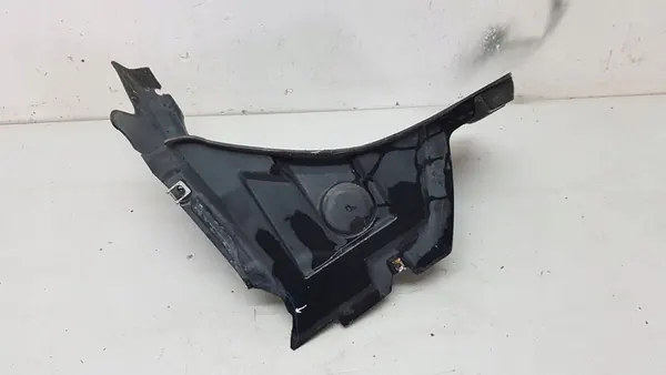 Audi OE 4G0853888J lower wheel arch image 4