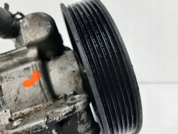 OEM 4901268 ohjauspumppu Mercedes-Benz E200CDI:lle image 5
