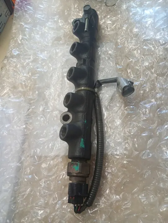 OEM 18372537476 Insprutningsräls för Toyota 2.0 D4D image 2