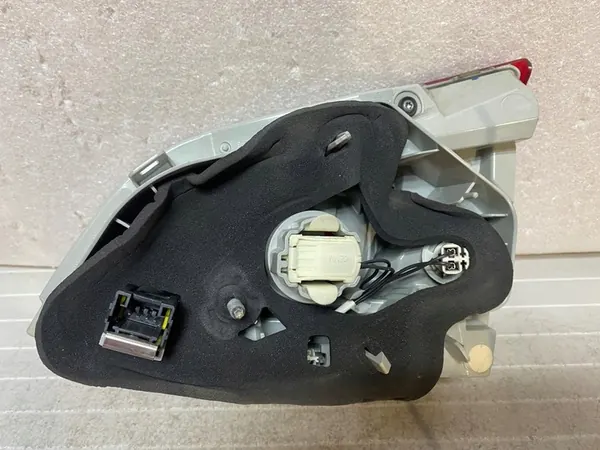 Lámpara trasera izquierda PEUGEOT 308 SW Kombi 9678098080 image 7