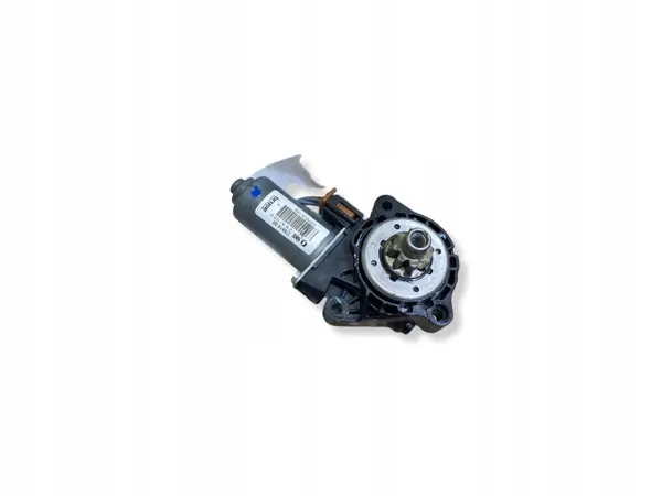 Moteur de siège Volvo XC90 2019 OEM C37013102 image 3