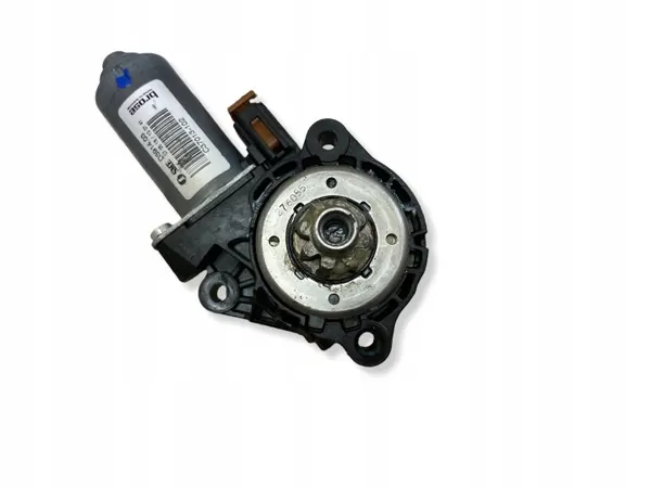 Moteur de siège Volvo XC90 2019 OEM C37013102 image 4