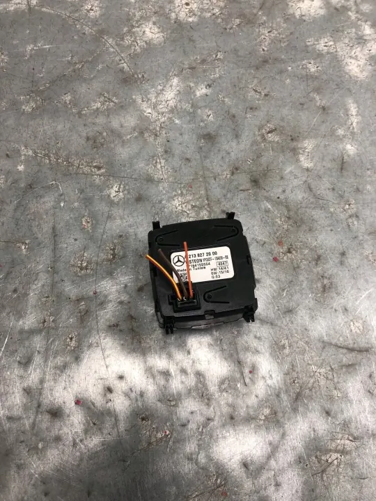 Begagnad Analog Klocka OEM A2138272000 för Mercedes W213 image 4