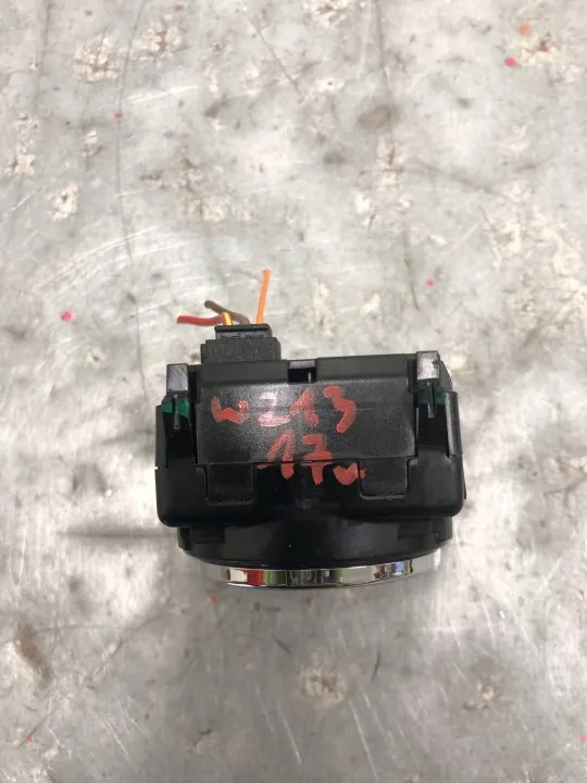 Begagnad Analog Klocka OEM A2138272000 för Mercedes W213 image 5