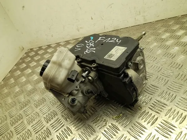 Bomba de freio Volkswagen Touareg III CR 2024 4M0614105T image 2