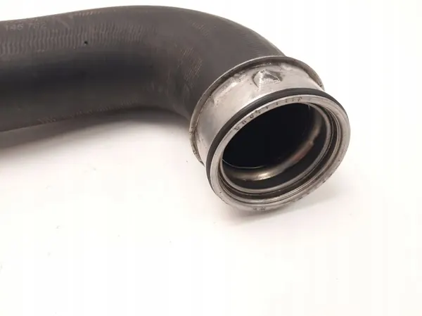 2005 Volkswagen Caddy Intercooler-Schlauch 3C0145762N image 3