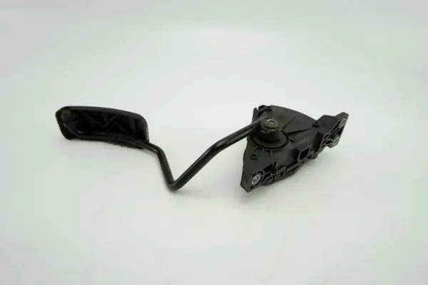 Pédale d'accélérateur OEM 8200004938 pour Renault Vel Satis image 3