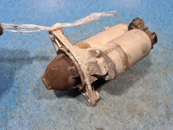 Motor de Arranque Toyota OEM 28100-0T400 para Corolla E21 1.6B image 3