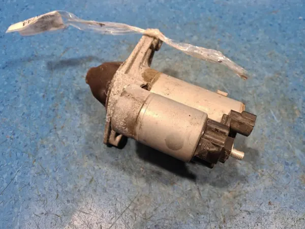 Motor de Arranque Toyota OEM 28100-0T400 para Corolla E21 1.6B image 4