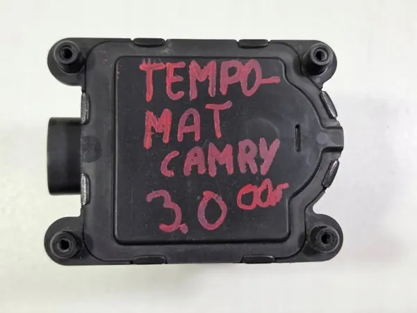 Módulo control crucero Toyota Camry OEM 8800233010 image 5