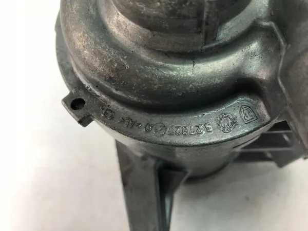 Bomba de água OEM 17125409 para Volvo XC60 II (2018) image 3