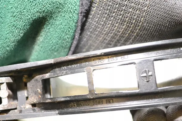 PEUGEOT 307 Framvänster Dörrhandtag OEM 3D image 7