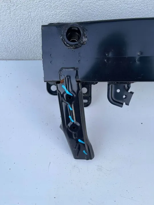 Viga del parachoques delantero OEM CLC5121 Kia Ceed III image 3